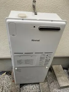 RH-101W2-6(B)、リンナイ、暖房専用熱源機、据置台付き、給湯器